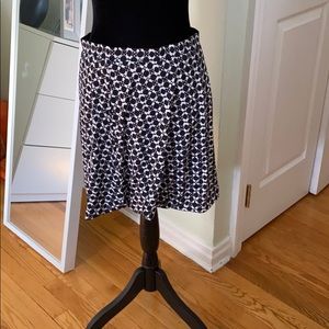 41 Hawthorne Skater Skirt-Size M